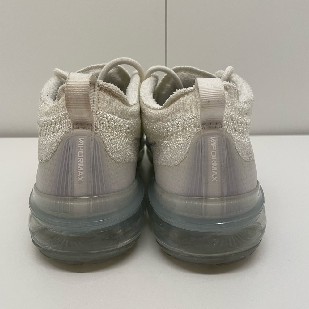Nike Wmns Air VaporMax 2023 Flyknit 'Pure Platinum' Size 7.5 - Picture 7 of 12
